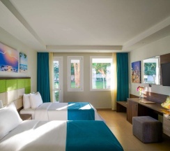 Двухместный номер Palms Area Comfort с балконом 2 отдельные кровати в Maritim Jolie Ville Resort & Casino Sharm El Sheikh