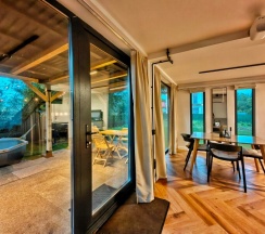 Box House в Дом Слон