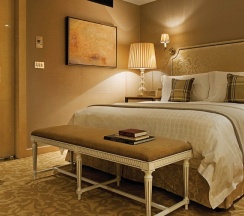 Двухместный люкс Garden двуспальная кровать в Four Seasons Hotel London at Park Lane