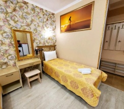 Четырёхместная студия в Гуля