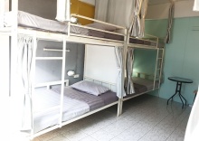 Кровать в общем номере в i-smile MeU2 Hostel