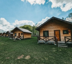 Дом улучшенный в Малиновый остров