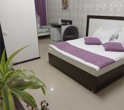 Комфорт + кушетка для ребенка до 10 лет. в Mojo hotel