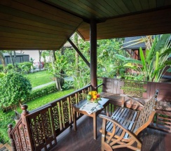 Двухместный Thai House Cottage двуспальная кровать в Samed Grandview Resort