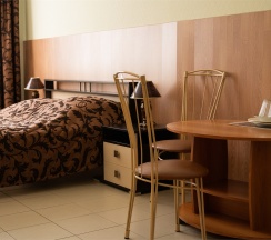 "Эконом" с двуспальной кроватью №510,511,59,50,2,69 в Октябрьская