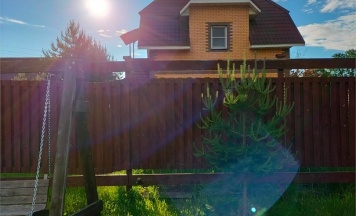 Дом с двумя спальнями сауной и кухней в На Волге