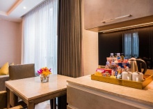 Люкс Premier c 1 комнатой в Отель Citrus Suites Sukhumvit 6 by Compass Hospitality