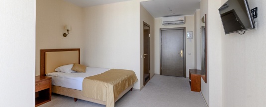ОДНОМЕСТНЫЙ НОМЕР (SNGL KOMFORT 21/22 этаж) в Gala Hotel