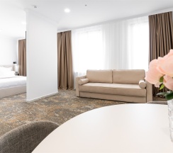 ЛЮКС ВЫСОКИЙ ЭТАЖ в Grand Yan Hotel