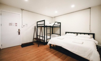 Четырёхместный номер в More than Sleep Hostel Pak Chong - Khao Yai
