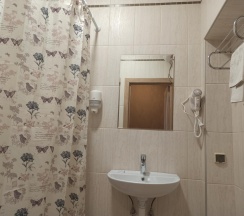 Номер комфорт с 2 односпальными кроватями в Вереск