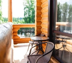 SUITE RIVER + в Goldy Key