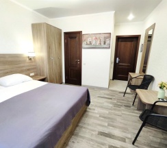 Двухместный номер Standard с балконом двуспальная кровать в Camelia