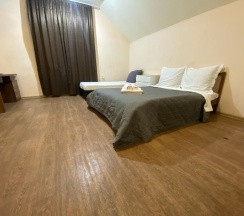 Номер студия (мансарда) в Марина