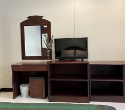 Двухместный номер Deluxe с видом на бассейн двуспальная кровать в Baan Sudarat