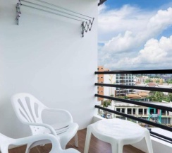 Двухместный номер Deluxe двуспальная кровать в The BluEco Hotel