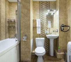 Однокомнатный номер бизнес-класса с гостиной-спальней и кухней в Degas lite hotel