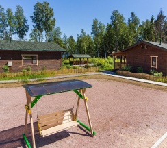 Коттедж стандарт с 2 односпальными и 2 двуспальными кроватями в На ладони