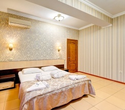 Двухкомнатный с кухней в Лэнсис