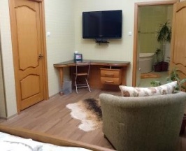 Номер стандарт улучшенный с 1 двуспальной кроватью в Гостиница