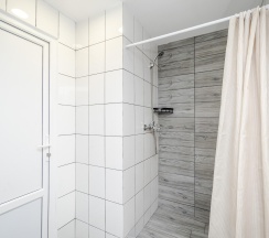 Номер эконом стандарт с 2 односпальными кроватями в Uroom