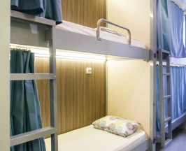 Место в восьмиместном номере в Sleep space