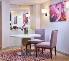 Двухместный люкс Deluxe c 1 комнатой с видом на город (2 отдельные кровати) в Mercure Barsha Heights
