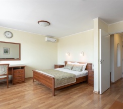 Джуниор сюит с видом на город в Карелия