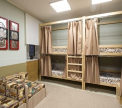 Кровать в общем 8-местном номере (удобства на этаже) в I hostel
