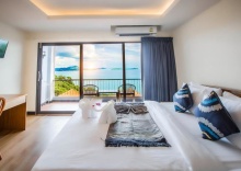 Двухместный номер Deluxe с видом на море двуспальная кровать в Samui Bayview Resort & Spa