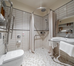 Standard Accessible room в Glinz