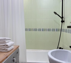 2-комнатные апартаменты, 51 м², 9 этаж в Primavera TYT-YЮT (Примавера ТУТ-УЮТ) на улице Дзержинского 44