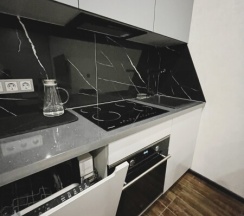 Люкс в Sky Club Apartments
