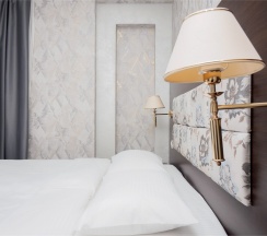 Люкс с панорамным видом на сад в Kailas Park&SPA by Stellar Hotels