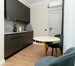 Стандарт в House