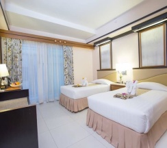 Номер Executive с балконом в Asia Cha Am Hotel