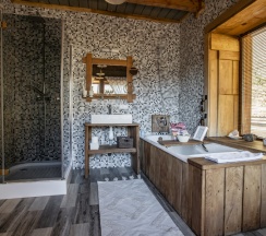 Пятиместный номер люкс в Old boys