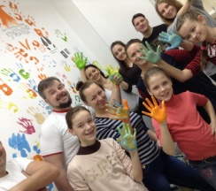 Кровать в общем 6-местном номере для мужчин и женщин в Рокет