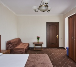 Полулюкс с балконом с видом на море в Гранат by Sun City Hotels