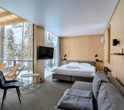 Большой зеркальный куб №21 для 2-4 гостей в Август