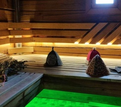 Коттедж А-Frame в Побег из квартиры