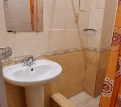 Двухместный номер стандарт с удобствами в Никита