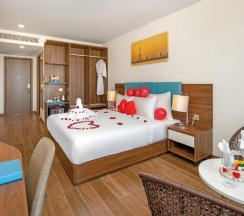 Люкс Premium в Gold Plaza Hotel Da Nang
