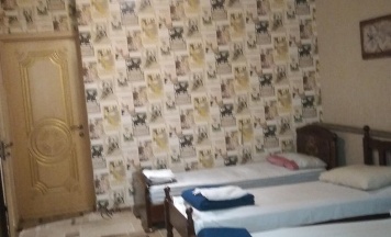 Номер стандарт эконом с 4 односпальными кроватями в Парнас
