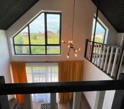 Коттедж рядом с пляжем в Yousinn Home