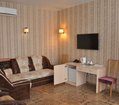 Номер люкс семейный в Залесный