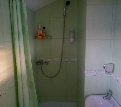 Трёхместный номер Standard в Helen`s home