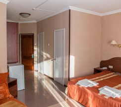 Люкс Четырёхместный в Южная ночь