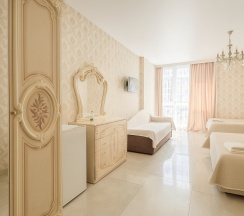 Семейный (до 6-ти человек) в Уют