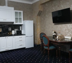 Двухкомнатный номер с кухней в Хан